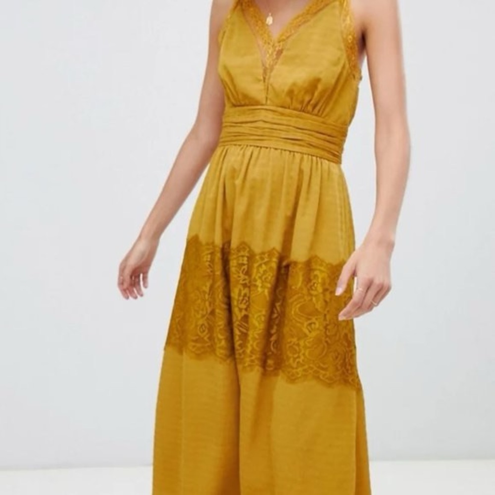 Moon River Mustard Yellow Lace Trim Strappy Midi Boho Sundress Dress Size M NWT